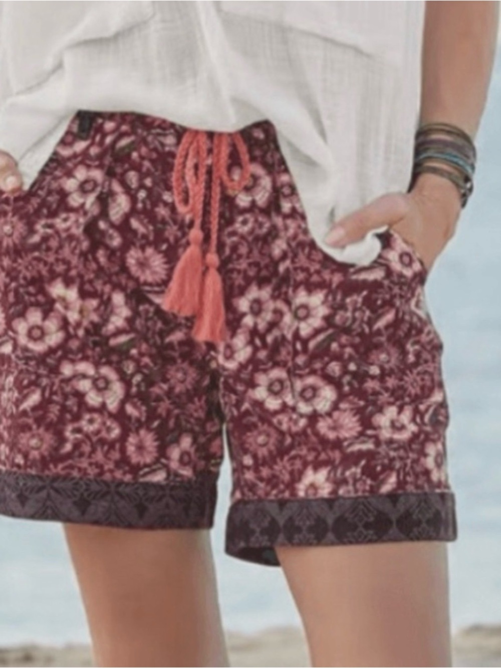 SUNDANCE KALINI LINEN BLEND BOHO Floral Patterned Shorts with Pink Accents XL
